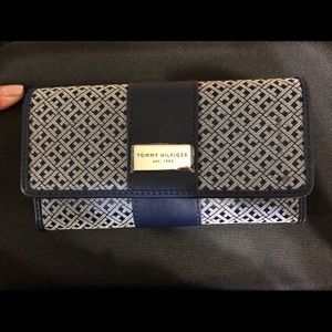 Tommy Hilfiger Blue Wallet